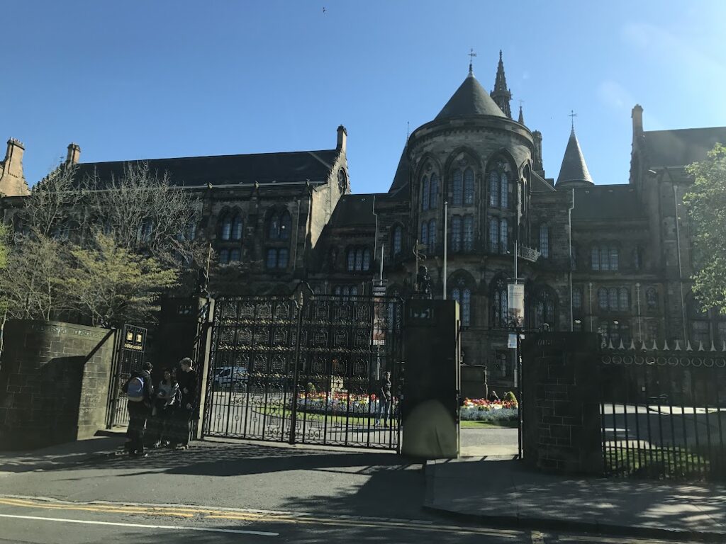 The outside of Kelvingrove Museum features gorgeous architecture.